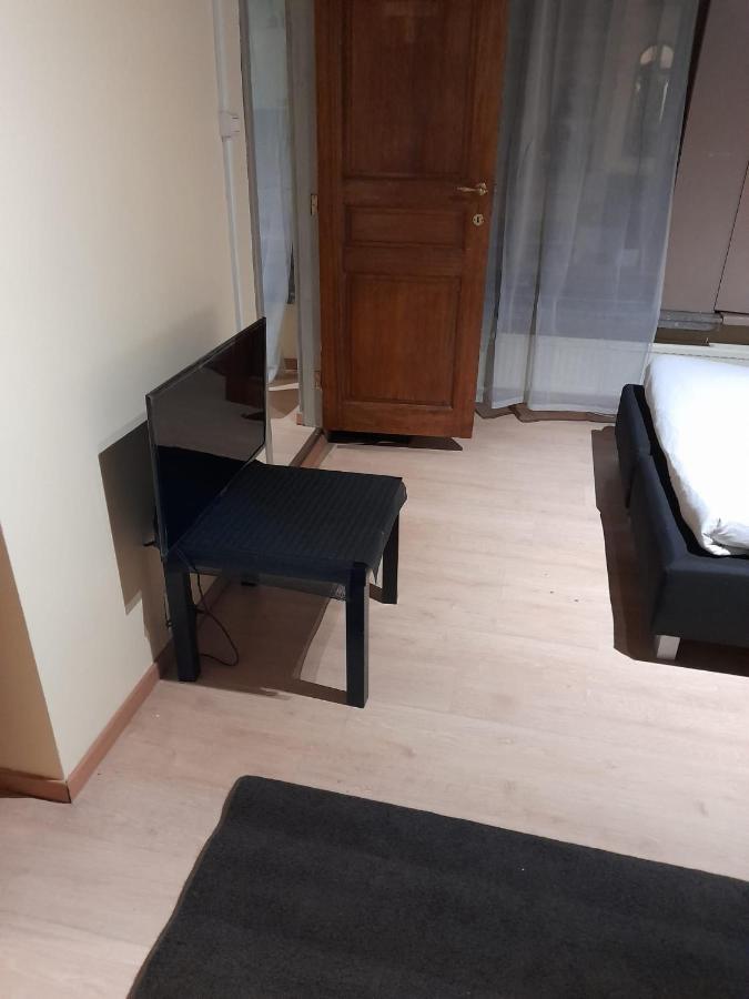 Cute,cosy,comfortable Studio In The Heart Of Apartment